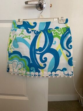 Lilly Pulitzer skirt